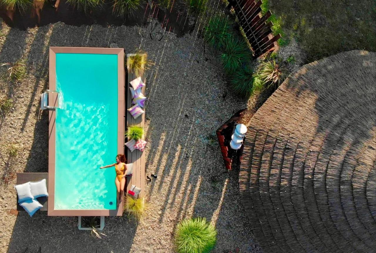 Is Cheas Wine Farm Boutique Hotel San Vero Milis Exterior photo